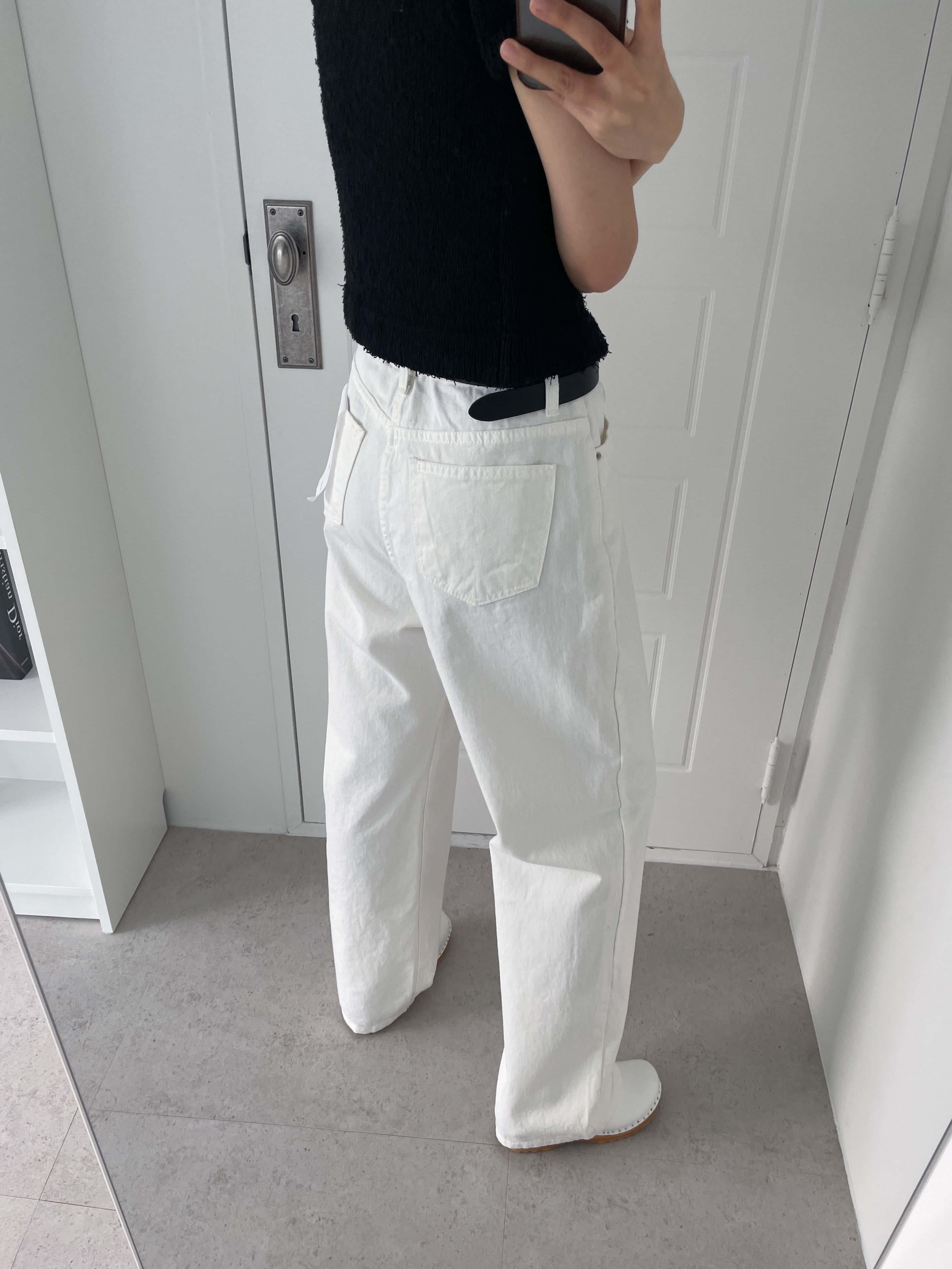 /WIDE FIT WHITE JEANS
